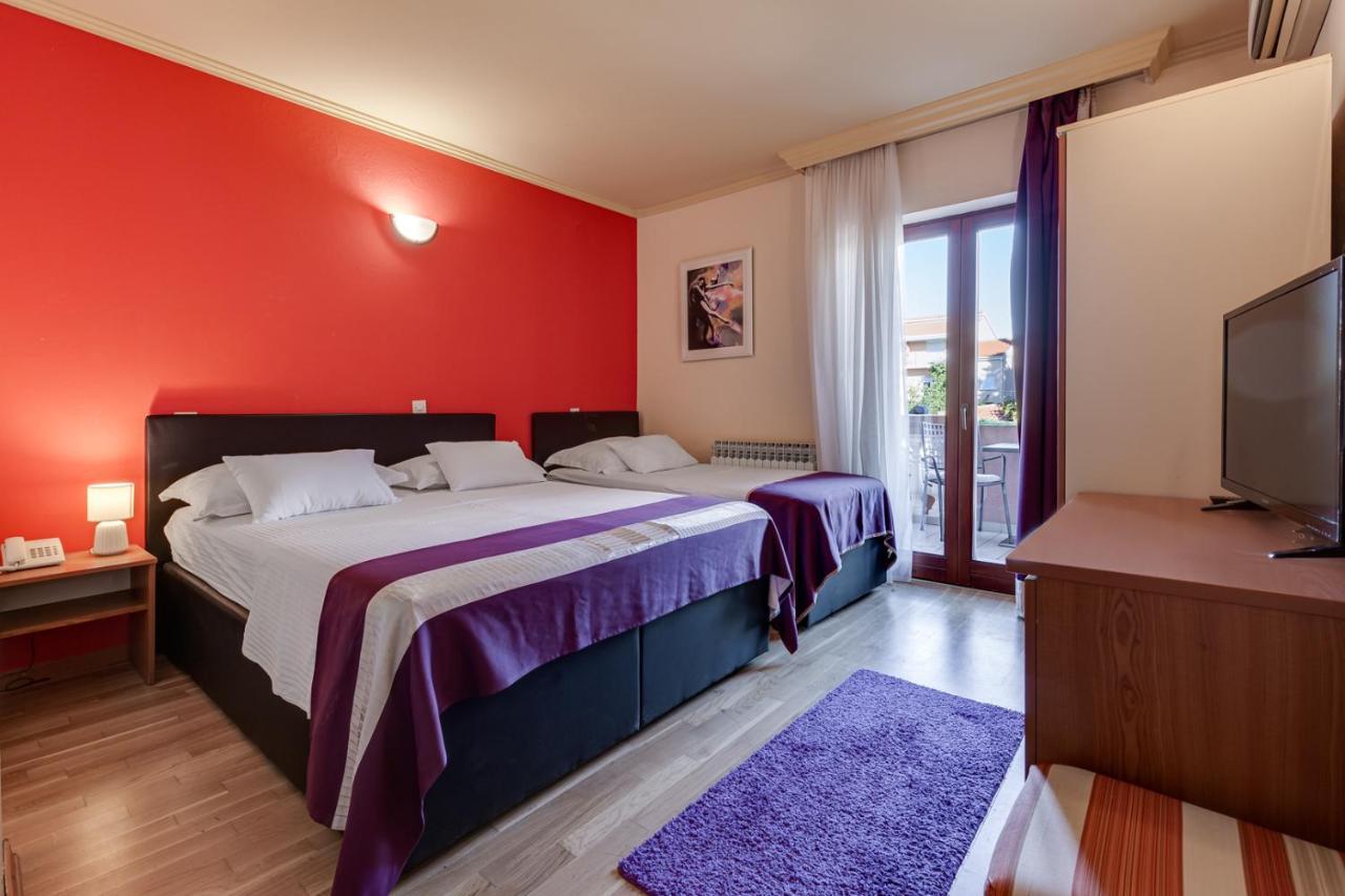 Hotel Marinko Zara Esterno foto